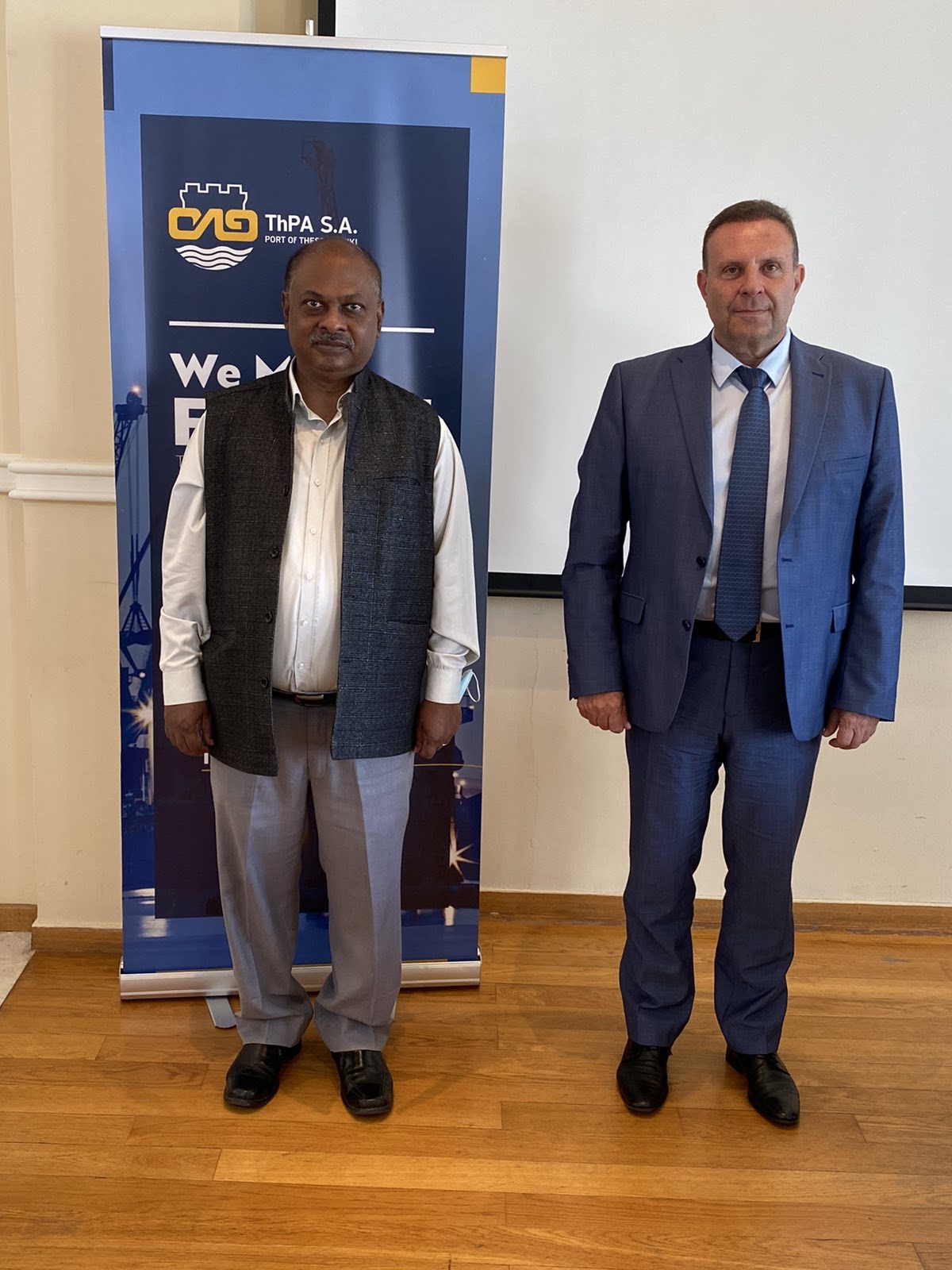 Visit of the Ambassador of India at ThPA S.A.